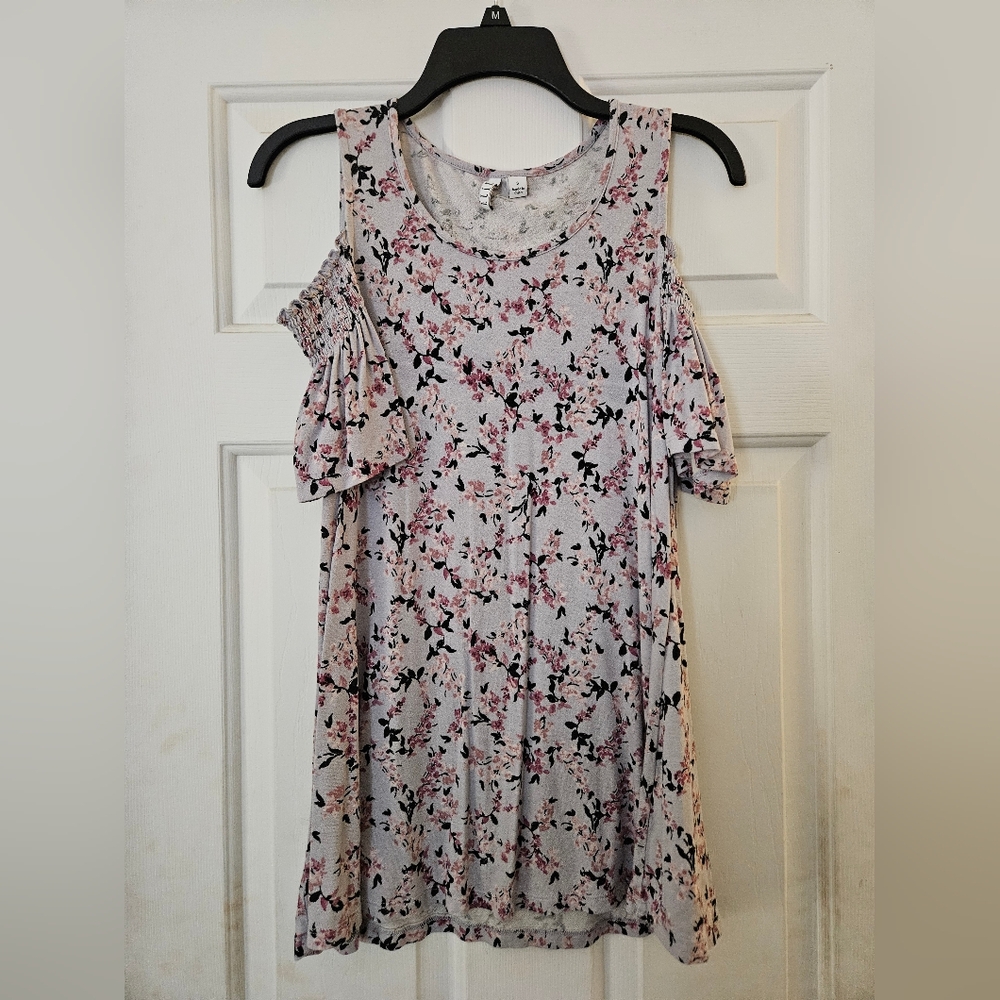 Elle Pink and White Patterned Top S